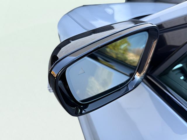 2024 BMW M4 M440i