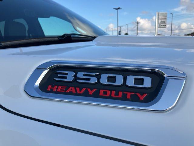 2026 Ram 3500 Tradesman Crew Cab 4x4 8' Box