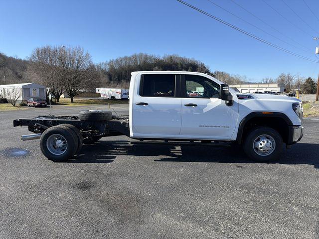 2026 GMC Sierra 3500HD Pro