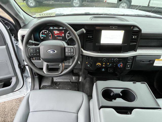 2026 Ford F-450 XL 4WD Crew Cab 179 WB 60 CA