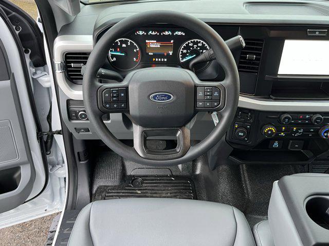 2026 Ford F-450 XL 4WD Crew Cab 179 WB 60 CA