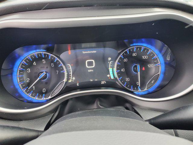 2026 Chrysler Voyager LX