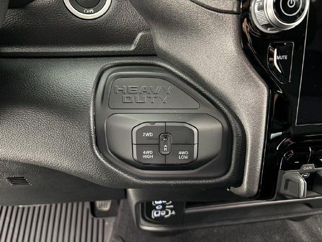 2026 Ram 2500 Tradesman Crew Cab 4x4 64 Box