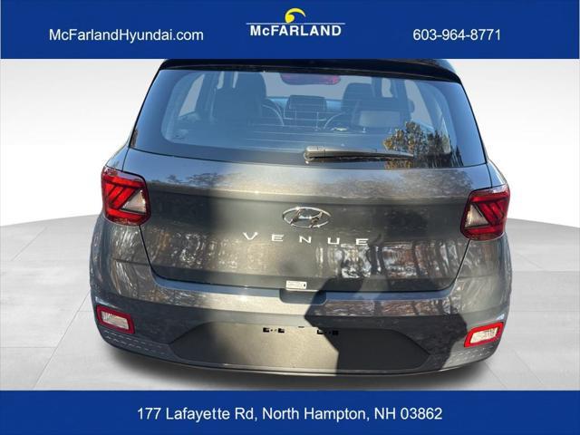 2026 Hyundai Venue SEL w/Two-Tone Roof