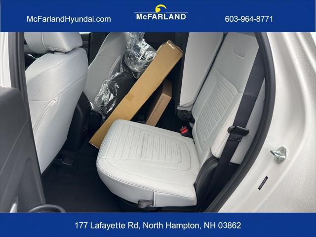 2026 Hyundai Santa Cruz SE