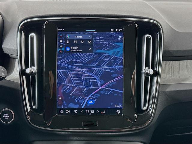 2024 Volvo XC40 B5 Core Bright Theme