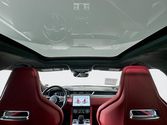 2022 Jaguar F-PACE SVR
