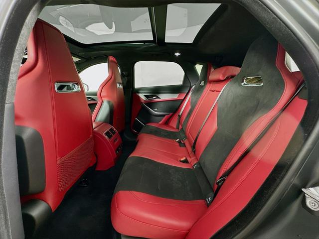 2022 Jaguar F-PACE SVR