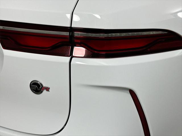 2022 Jaguar F-PACE SVR