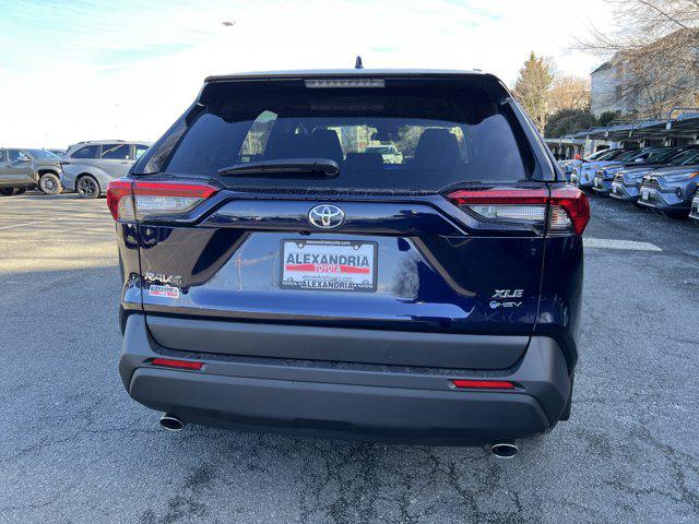 2025 Toyota RAV4 Hybrid XLE