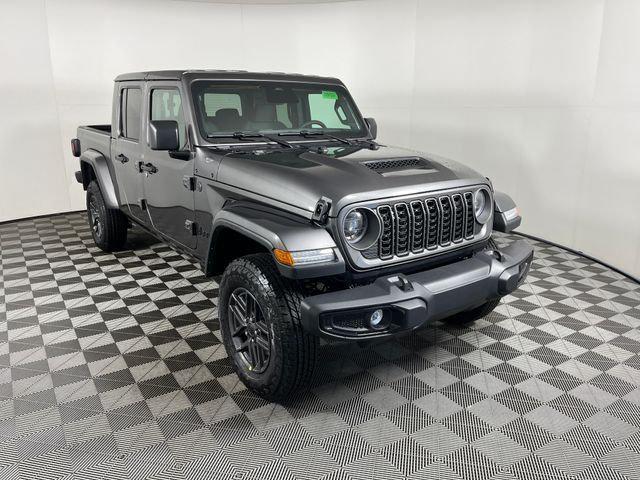 2026 Jeep Gladiator GLADIATOR SPORT S 4X4
