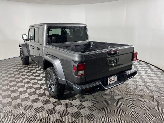 2026 Jeep Gladiator GLADIATOR SPORT S 4X4 2026 Jeep Gladiator GLADIATOR SPORT S 4X4