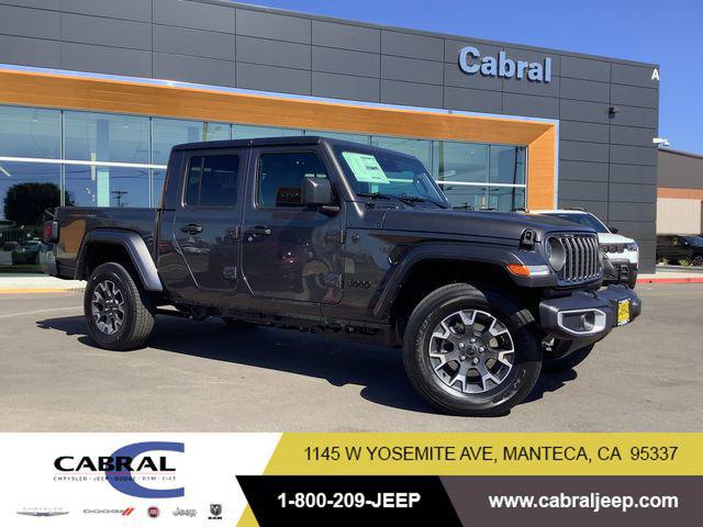 2026 Jeep Gladiator GLADIATOR SAHARA 4X4