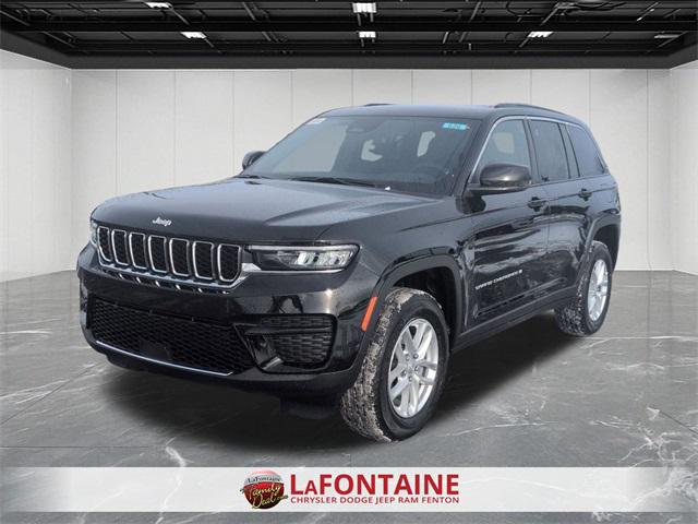 2026 Jeep Grand Cherokee GRAND CHEROKEE LAREDO X 4X4