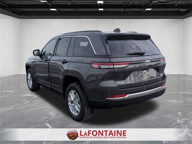 2026 Jeep Grand Cherokee GRAND CHEROKEE LAREDO X 4X4