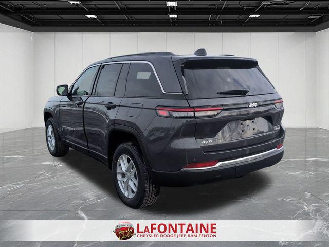 2026 Jeep Grand Cherokee GRAND CHEROKEE LAREDO X 4X4