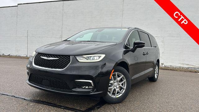 2026 Chrysler Pacifica Select for sale in Bloomfield Hills, MI