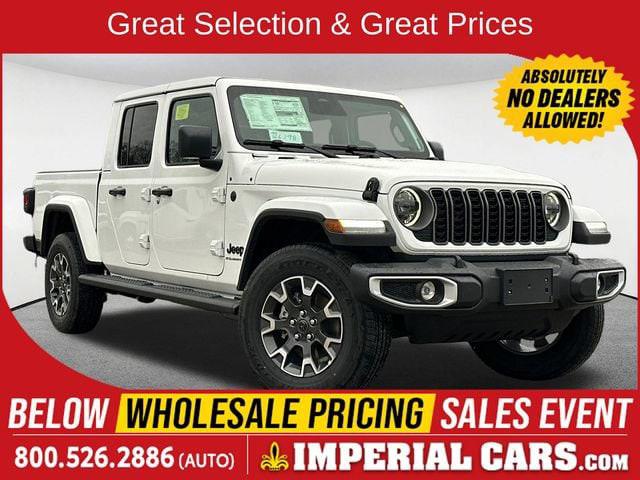 2026 Jeep Gladiator GLADIATOR SAHARA 4X4