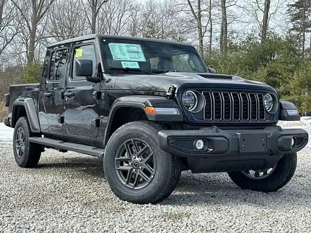 2026 Jeep Gladiator GLADIATOR SPORT S 4X4 2026 Jeep Gladiator GLADIATOR SPORT S 4X4