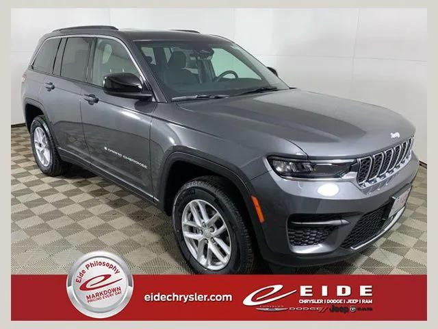 2026 Jeep Grand Cherokee GRAND CHEROKEE LAREDO X 4X4