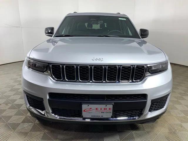 2026 Jeep Grand Cherokee GRAND CHEROKEE L LAREDO X 4X4