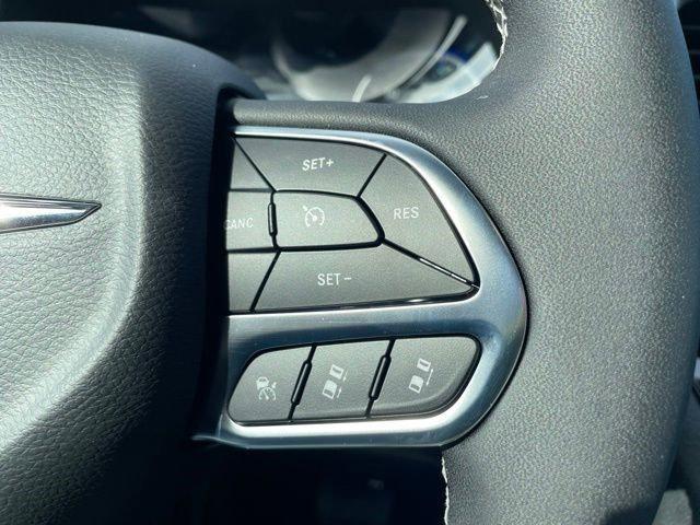 2026 Chrysler Pacifica Limited AWD