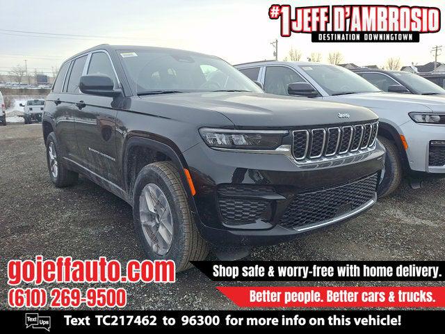 2026 Jeep Grand Cherokee GRAND CHEROKEE LAREDO 4X4