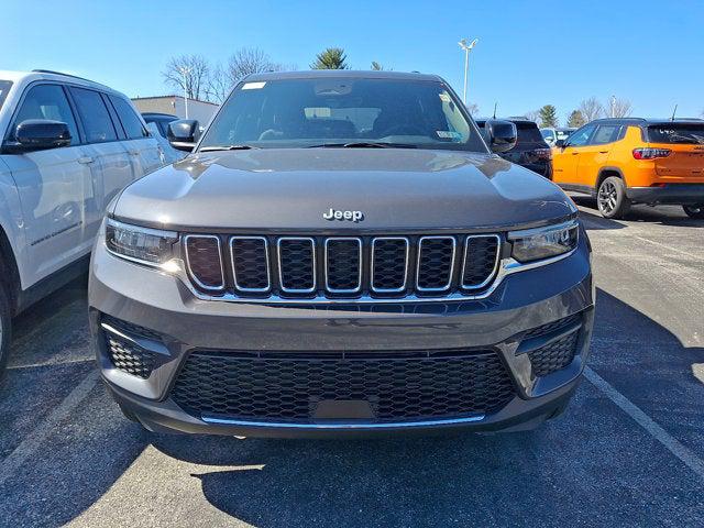 2026 Jeep Grand Cherokee GRAND CHEROKEE LAREDO 4X4 2026 Jeep Grand Cherokee GRAND CHEROKEE LAREDO 4X4