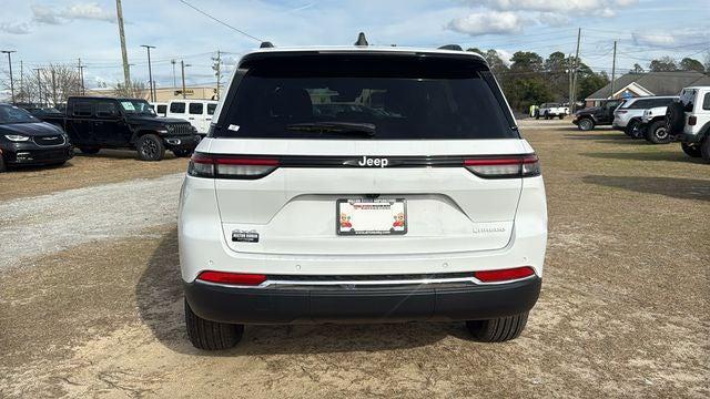 2026 Jeep Grand Cherokee Altitude 4x4
