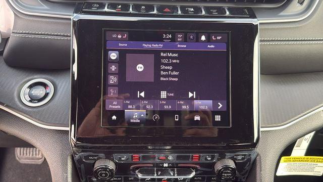 2026 Jeep Grand Cherokee Altitude 4x4