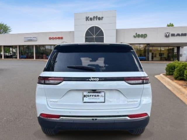2026 Jeep Grand Cherokee Altitude 4x4