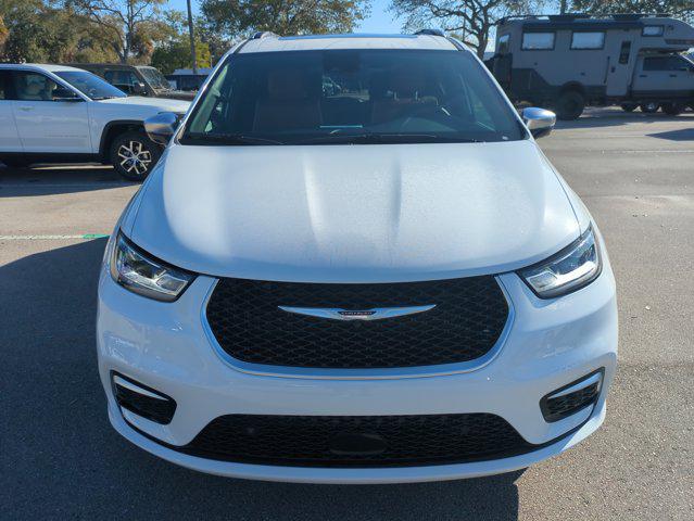 2026 Chrysler Pacifica Pinnacle AWD