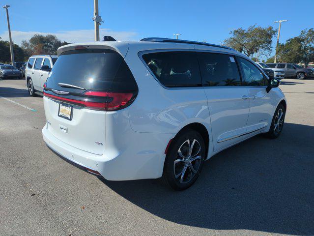 2026 Chrysler Pacifica Pinnacle AWD