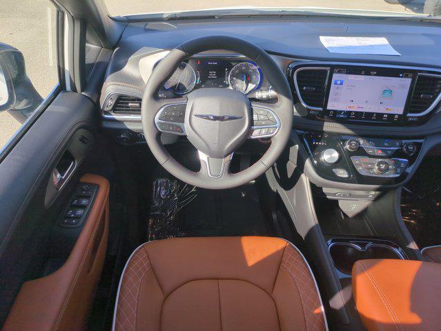 2026 Chrysler Pacifica Pinnacle AWD