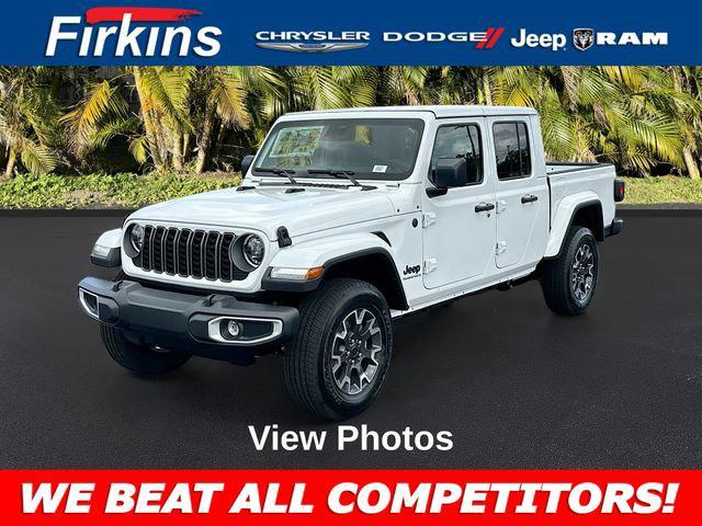 2026 Jeep Gladiator GLADIATOR SAHARA 4X4