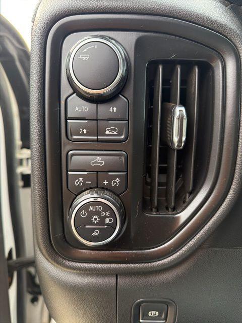 2020 Chevrolet Silverado 1500 4WD Crew Cab Standard Bed WT