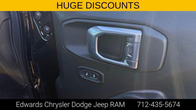 2026 Jeep Wrangler 4-Door Willys 4x4