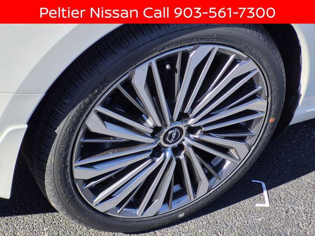 2025 Nissan Altima SL FWD