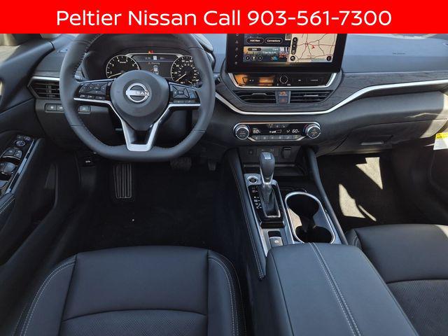 2025 Nissan Altima SL FWD