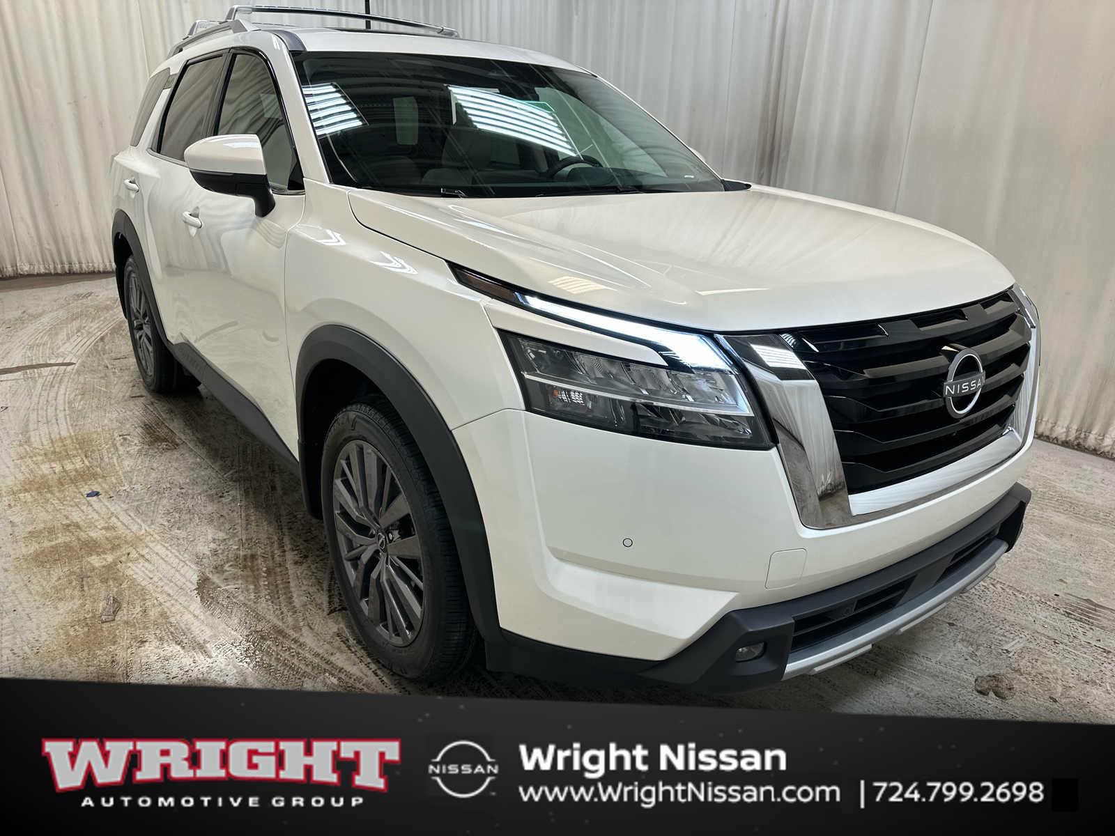 2024 Nissan Pathfinder SL