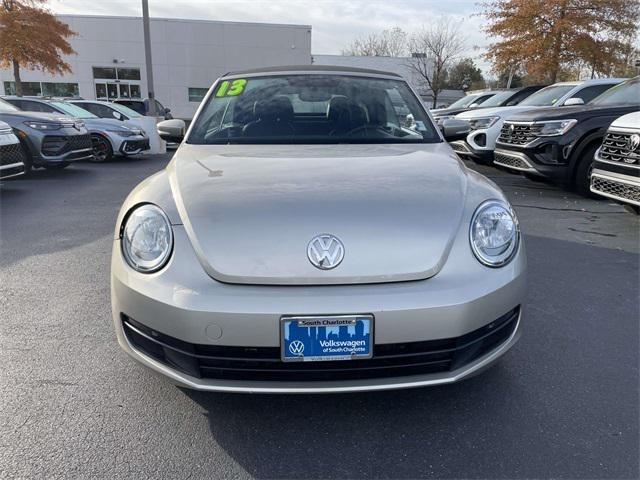 2013 Volkswagen Beetle 2.5L 2013 Volkswagen Beetle 2.5L
