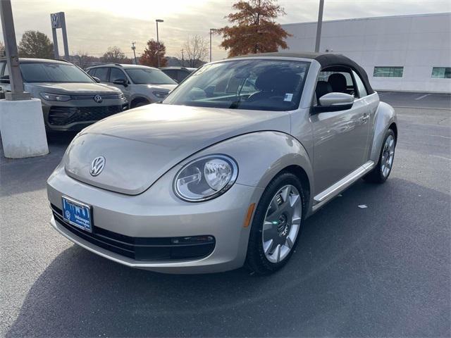 2013 Volkswagen Beetle 2.5L 2013 Volkswagen Beetle 2.5L
