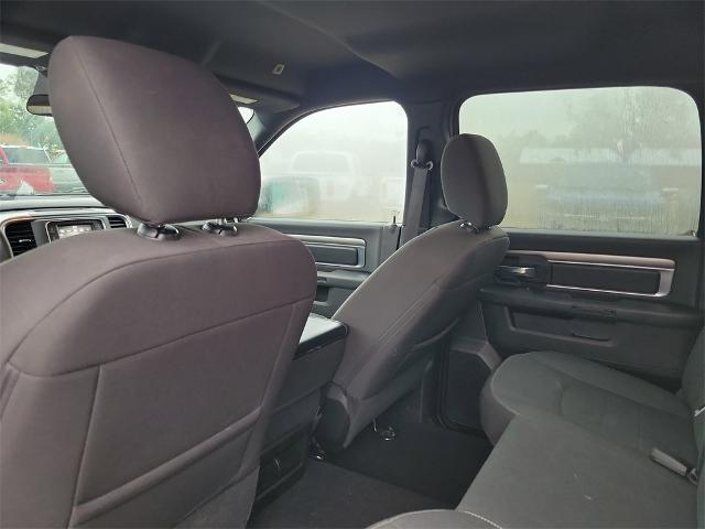 2024 Ram 1500 Classic Warlock Crew Cab 4x2 5'7" Box