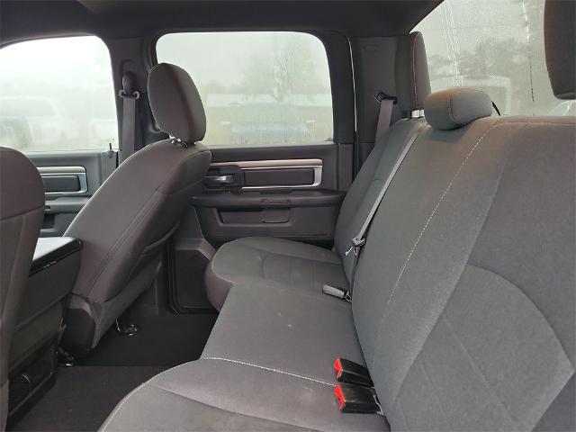 2024 Ram 1500 Classic Warlock Crew Cab 4x2 5'7" Box