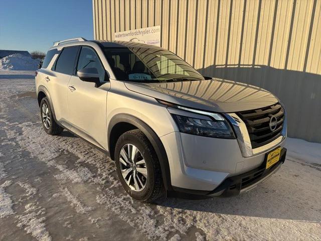 2025 Nissan Pathfinder SL 4WD 2025 Nissan Pathfinder SL 4WD