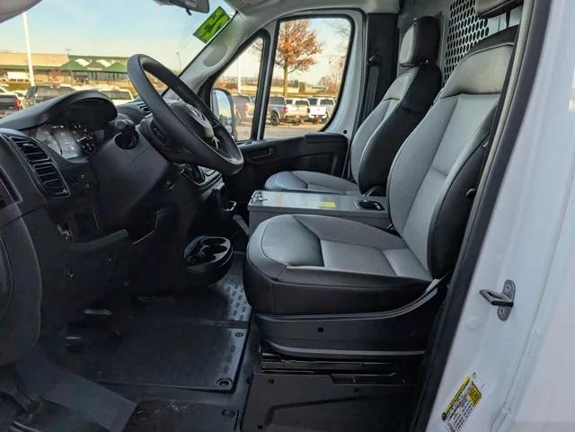 2025 RAM ProMaster 2500 Cargo Van Tradesman High Roof 136 WB w/Pass Seat