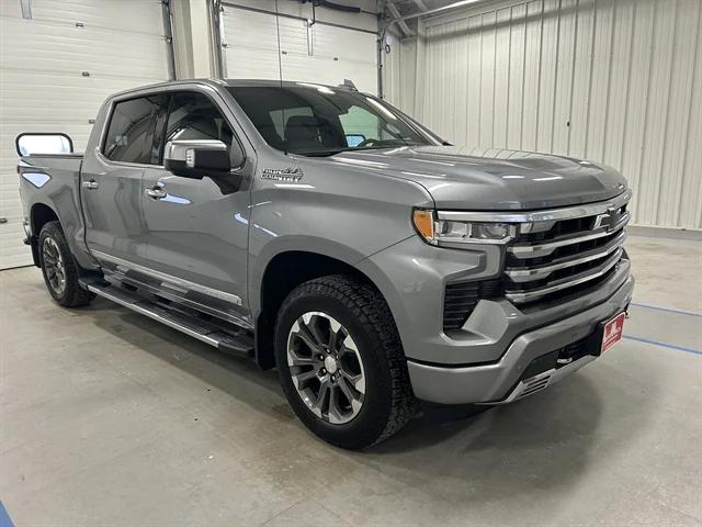 2024 Chevrolet Silverado 1500 4WD Crew Cab Short Bed High Country