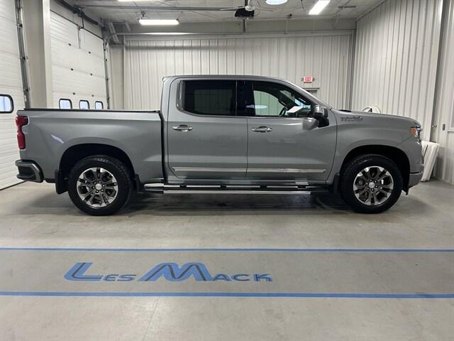 2024 Chevrolet Silverado 1500 4WD Crew Cab Short Bed High Country