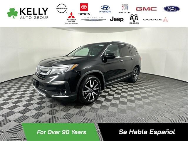 2020 Honda Pilot AWD Touring 8 Passenger 2020 Honda Pilot AWD Touring 8 Passenger