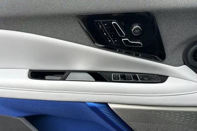 2026 Cadillac iQ Premium Sport